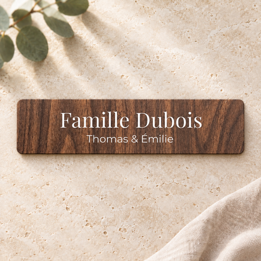 Plaque boîte aux lettres effet bois noyer